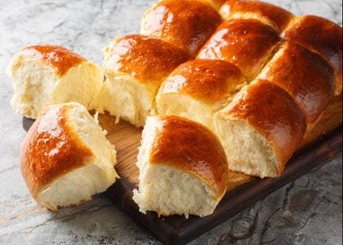Thanksgiving Dinner Rolls (12)